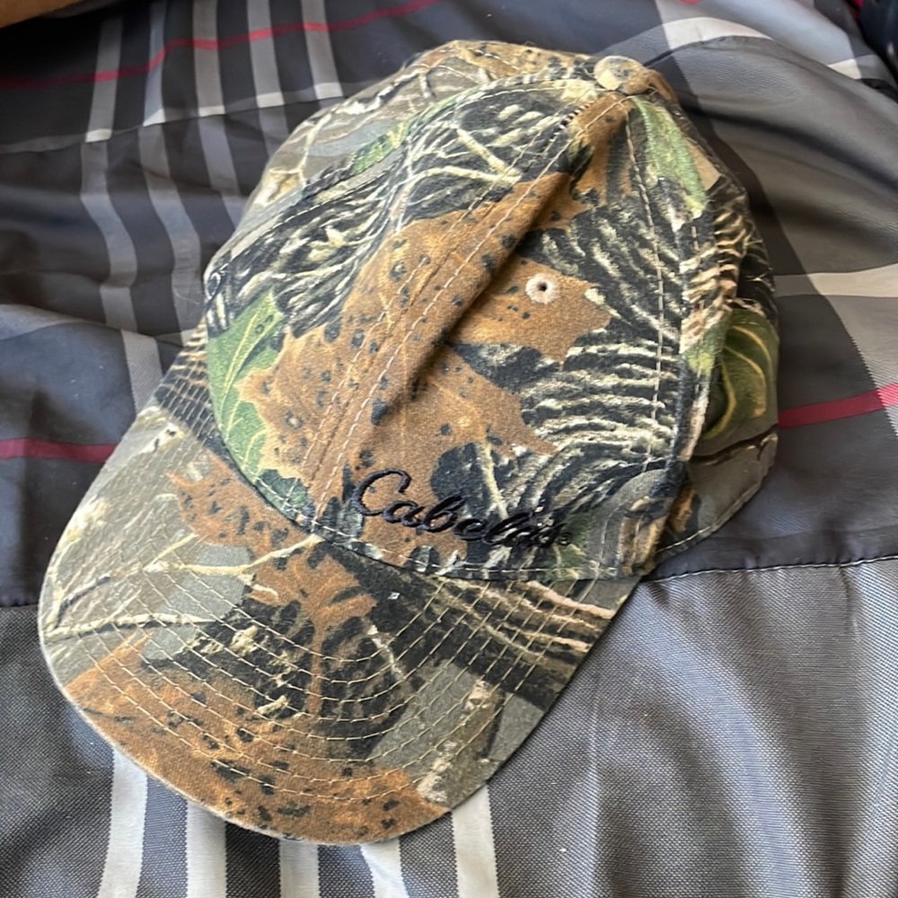 Cabelas camo hat